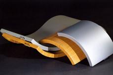 Single curved aluminum veneer